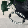 Howlite and Black Onyx Beaded Bracelet Natural Stone Stretch Bracelet with Silver Spacers Unisex Jewelry (7.5 inch / 19 cm)